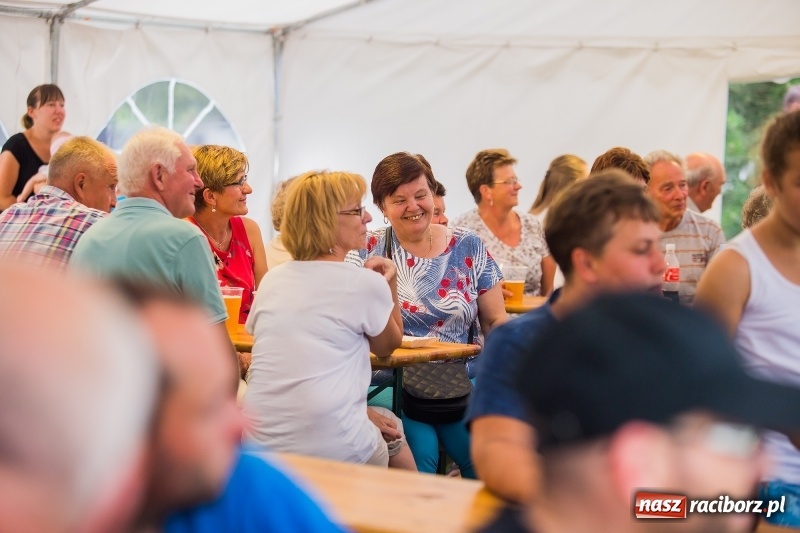 Zdjęcie w galerii na portalu naszraciborz.pl: Proboszcz z Bojanowa pożegnał się z parafianami wiadomości z regionu