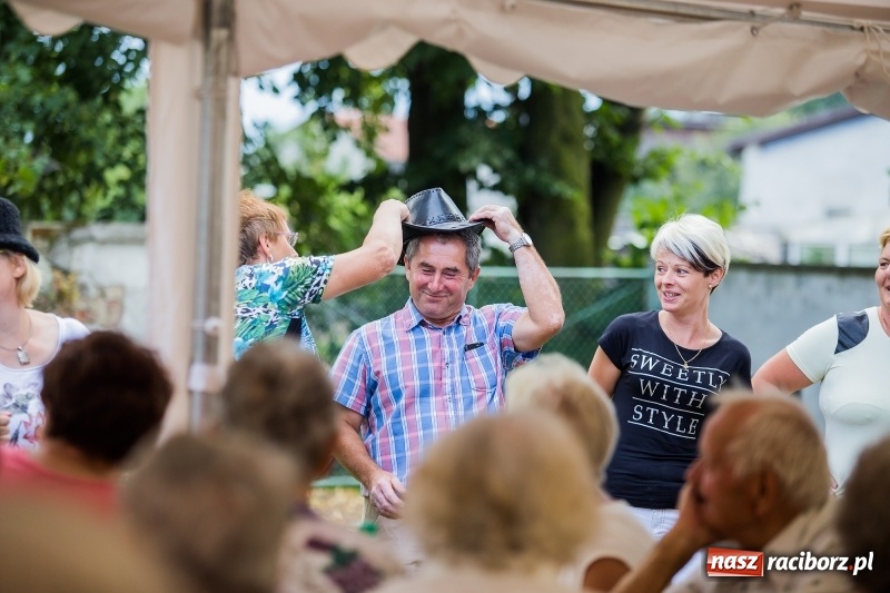Zdjęcie w galerii na portalu naszraciborz.pl: Proboszcz z Bojanowa pożegnał się z parafianami wiadomości z regionu