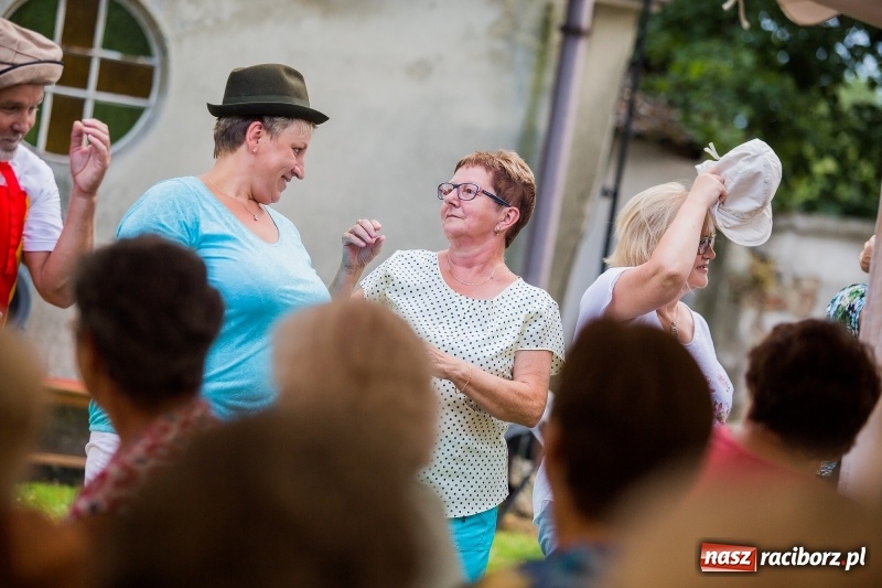 Zdjęcie w galerii na portalu naszraciborz.pl: Proboszcz z Bojanowa pożegnał się z parafianami wiadomości z regionu