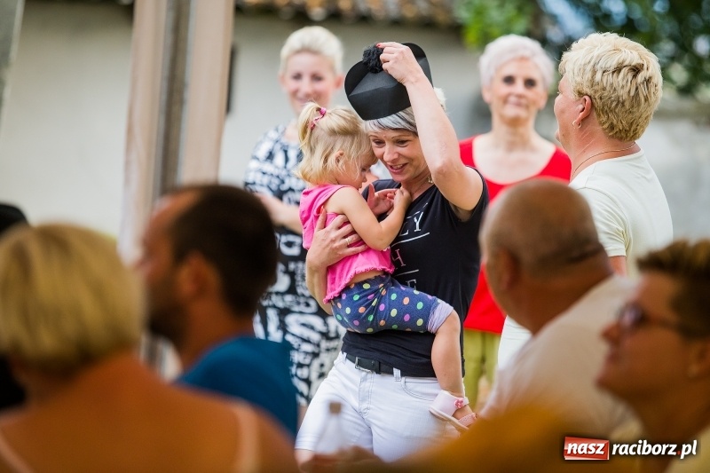 Zdjęcie w galerii na portalu naszraciborz.pl: Proboszcz z Bojanowa pożegnał się z parafianami wiadomości z regionu