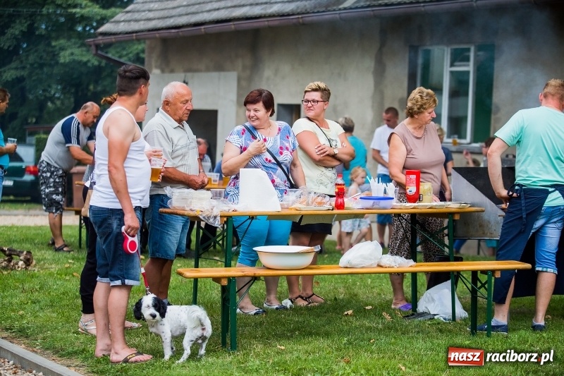 Zdjęcie w galerii na portalu naszraciborz.pl: Proboszcz z Bojanowa pożegnał się z parafianami wiadomości z regionu