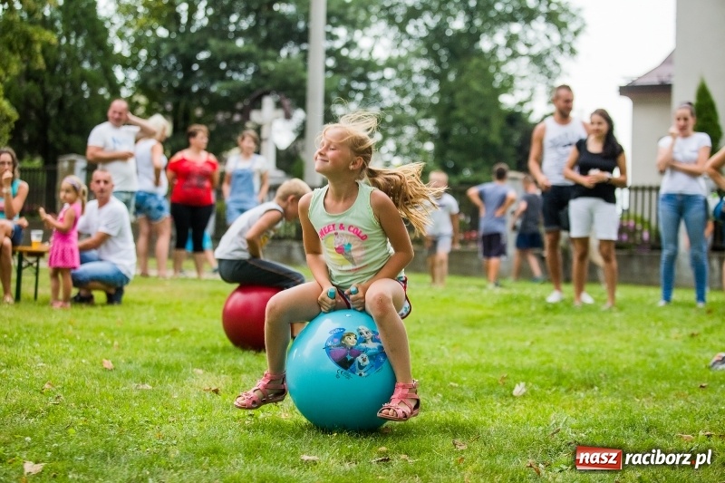 Zdjęcie w galerii na portalu naszraciborz.pl: Proboszcz z Bojanowa pożegnał się z parafianami wiadomości z regionu