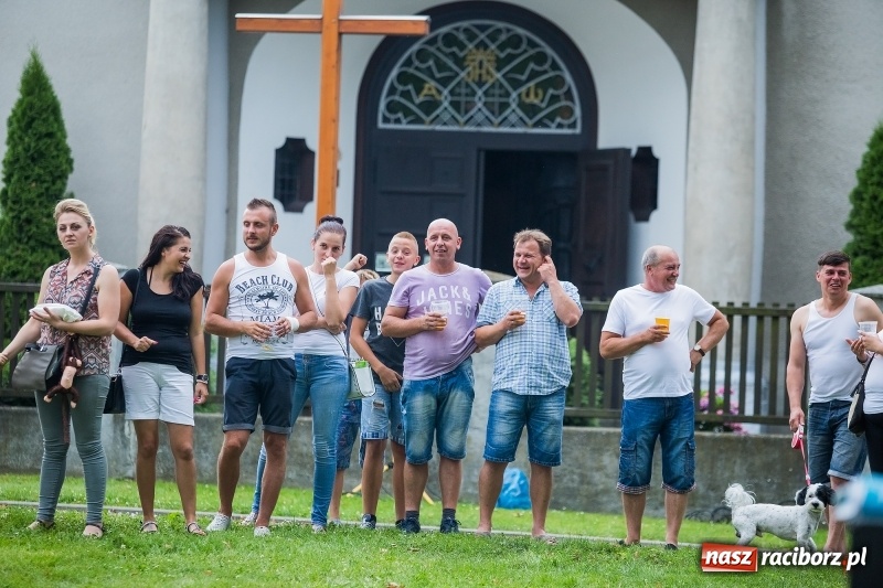 Zdjęcie w galerii na portalu naszraciborz.pl: Proboszcz z Bojanowa pożegnał się z parafianami wiadomości z regionu