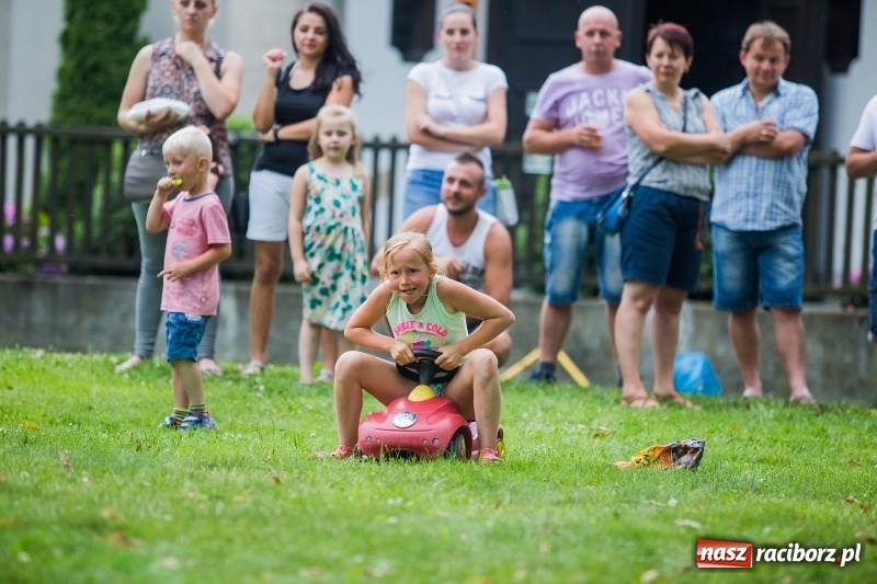 Zdjęcie w galerii na portalu naszraciborz.pl: Proboszcz z Bojanowa pożegnał się z parafianami wiadomości z regionu