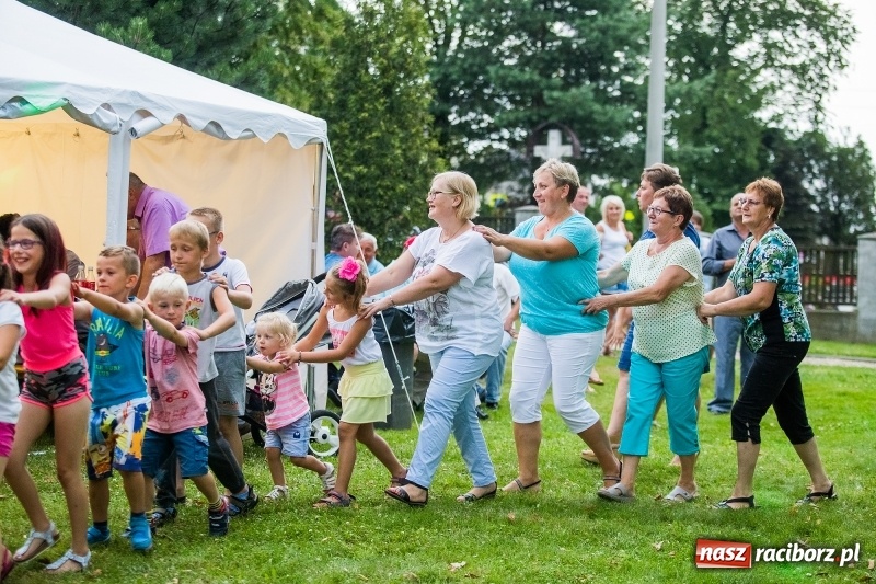 Zdjęcie w galerii na portalu naszraciborz.pl: Proboszcz z Bojanowa pożegnał się z parafianami wiadomości z regionu