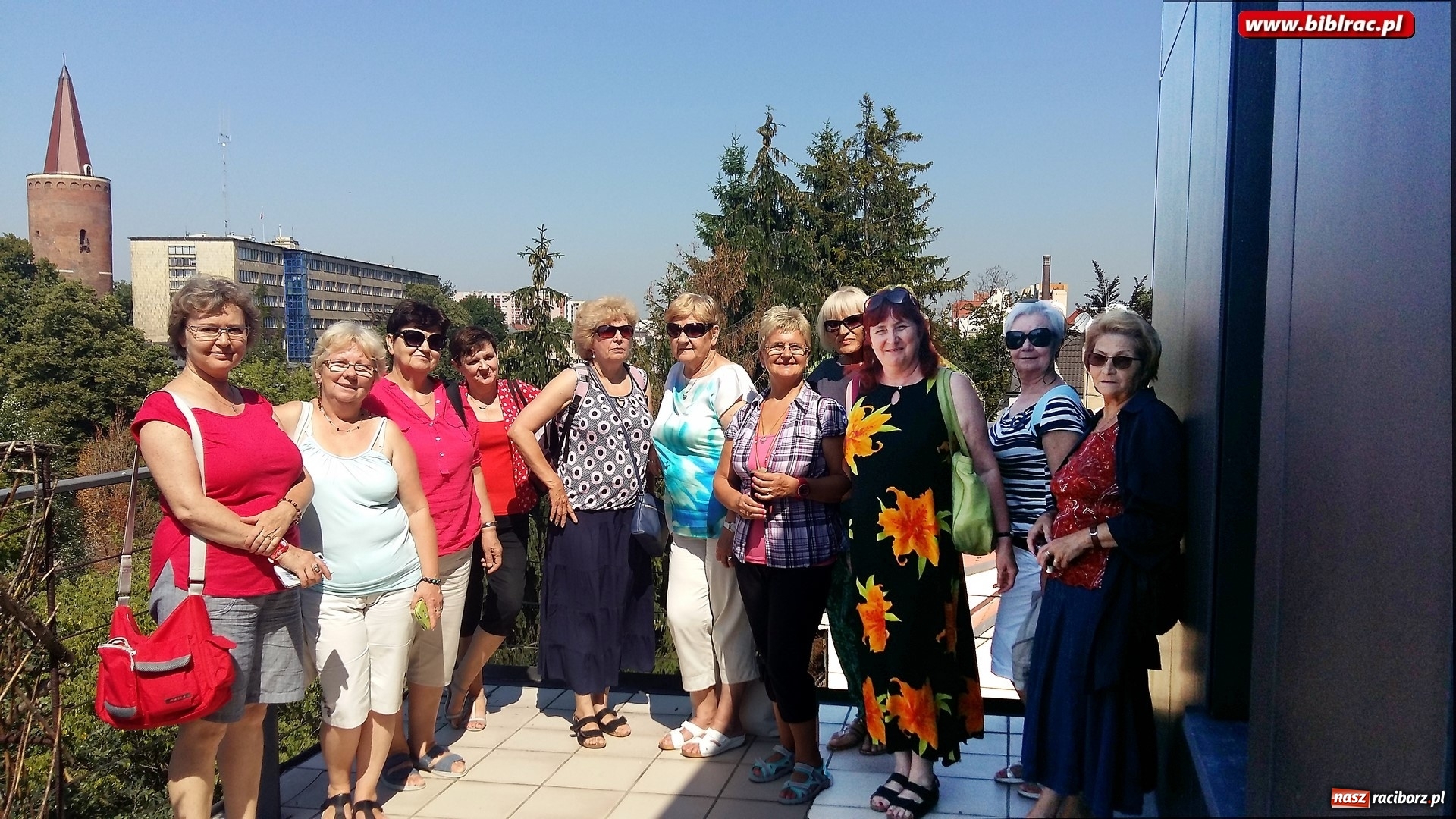 Zdjęcie w galerii na portalu naszraciborz.pl: Klub Przyjaciół Biblioteki na Ostrogu wybrał się na wycieczkę do Opola  wiadomości z regionu