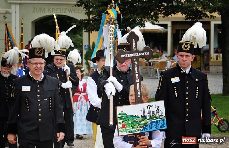 Zdjęcie w galerii na portalu naszraciborz.pl: Raciborzanie na 64. Pielgrzymce Górnoślązaków w Altötting wiadomości z regionu