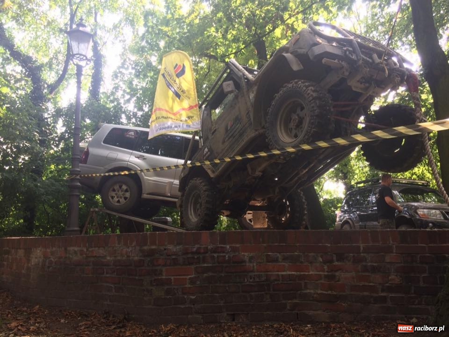 Zdjęcie w galerii na portalu naszraciborz.pl: Raciborskie organizacje wzięły udział w zbiórce dla Łukasza Kądziołki  wiadomości z regionu