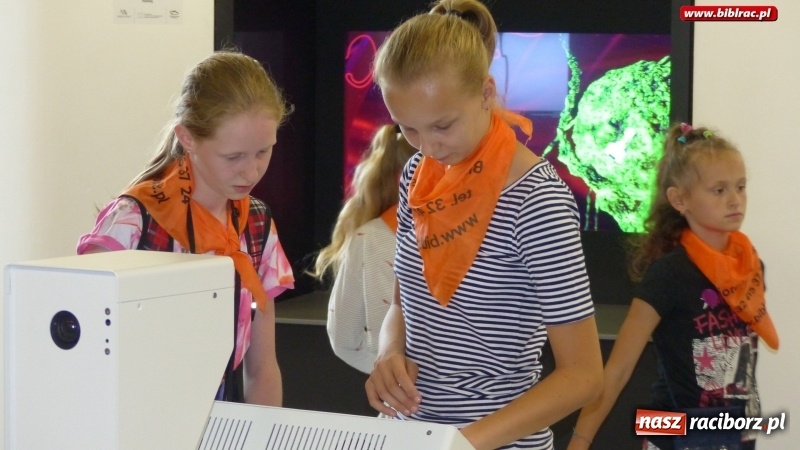 Zdjęcie w galerii na portalu naszraciborz.pl: Lato z Biblioteką - książnica zorganizowała wycieczkę do Świata Techniki w Ostrawie  wiadomości z regionu