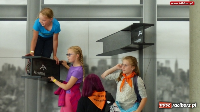 Zdjęcie w galerii na portalu naszraciborz.pl: Lato z Biblioteką - książnica zorganizowała wycieczkę do Świata Techniki w Ostrawie  wiadomości z regionu