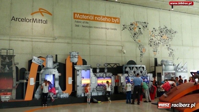 Zdjęcie w galerii na portalu naszraciborz.pl: Lato z Biblioteką - książnica zorganizowała wycieczkę do Świata Techniki w Ostrawie  wiadomości z regionu