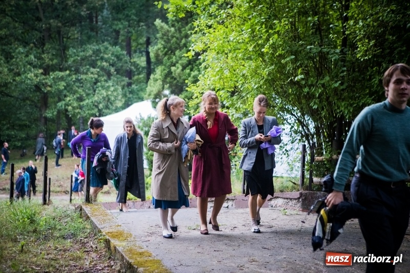 Zdjęcie w galerii na portalu naszraciborz.pl: Zimna Wojna - głośny film Pawła Pawlikowskiego kręcono także w naszym powiecie z udziałem raciborzan wiadomości z regionu