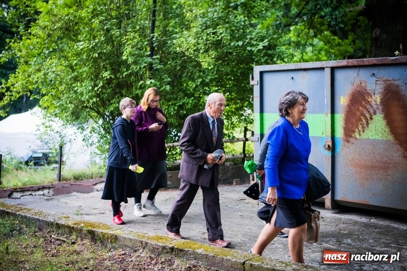Zdjęcie w galerii na portalu naszraciborz.pl: Zimna Wojna - głośny film Pawła Pawlikowskiego kręcono także w naszym powiecie z udziałem raciborzan wiadomości z regionu