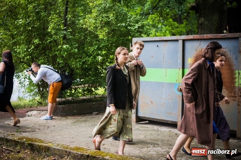 Zdjęcie w galerii na portalu naszraciborz.pl: Zimna Wojna - głośny film Pawła Pawlikowskiego kręcono także w naszym powiecie z udziałem raciborzan wiadomości z regionu