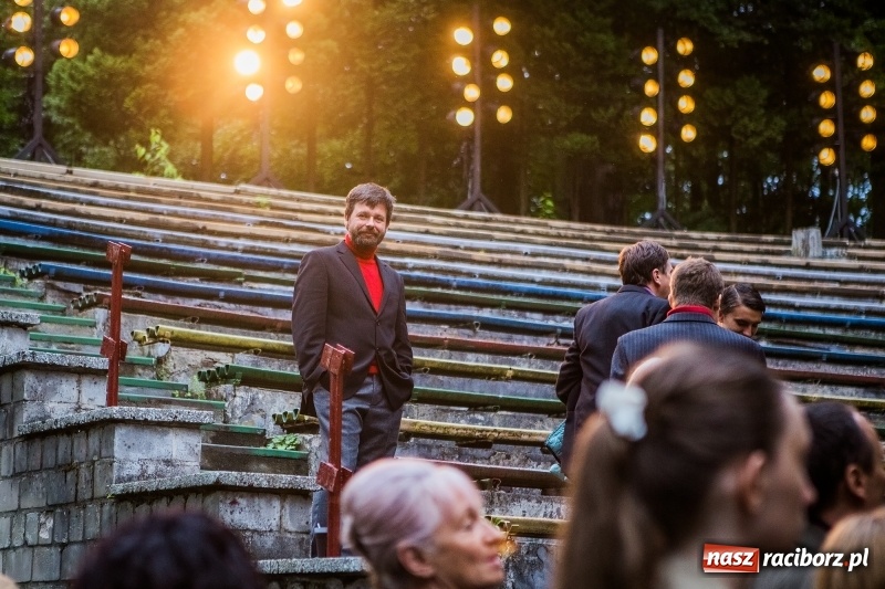 Zdjęcie w galerii na portalu naszraciborz.pl: Zimna Wojna - głośny film Pawła Pawlikowskiego kręcono także w naszym powiecie z udziałem raciborzan wiadomości z regionu