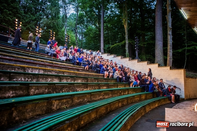 Zdjęcie w galerii na portalu naszraciborz.pl: Zimna Wojna - głośny film Pawła Pawlikowskiego kręcono także w naszym powiecie z udziałem raciborzan wiadomości z regionu