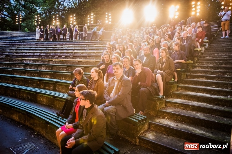 Zdjęcie w galerii na portalu naszraciborz.pl: Zimna Wojna - głośny film Pawła Pawlikowskiego kręcono także w naszym powiecie z udziałem raciborzan wiadomości z regionu