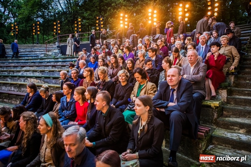 Zdjęcie w galerii na portalu naszraciborz.pl: Zimna Wojna - głośny film Pawła Pawlikowskiego kręcono także w naszym powiecie z udziałem raciborzan wiadomości z regionu