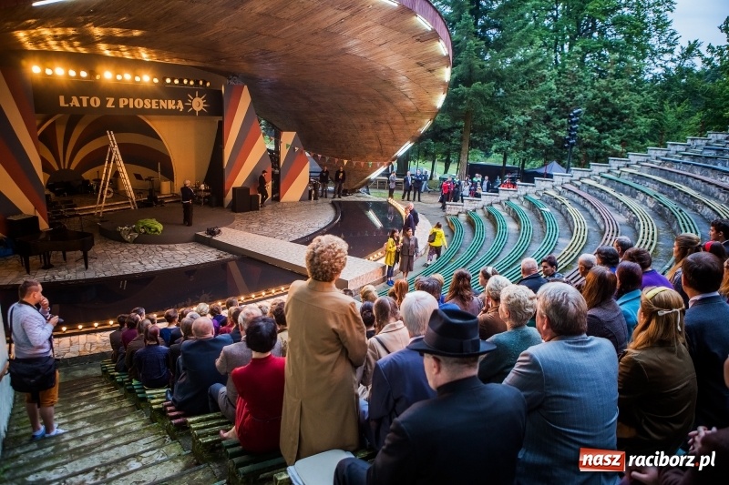 Zdjęcie w galerii na portalu naszraciborz.pl: Zimna Wojna - głośny film Pawła Pawlikowskiego kręcono także w naszym powiecie z udziałem raciborzan wiadomości z regionu