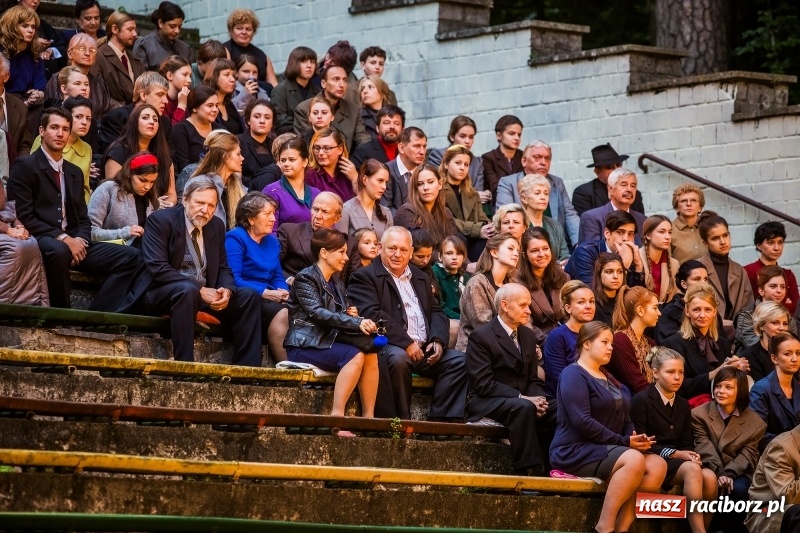 Zdjęcie w galerii na portalu naszraciborz.pl: Zimna Wojna - głośny film Pawła Pawlikowskiego kręcono także w naszym powiecie z udziałem raciborzan wiadomości z regionu