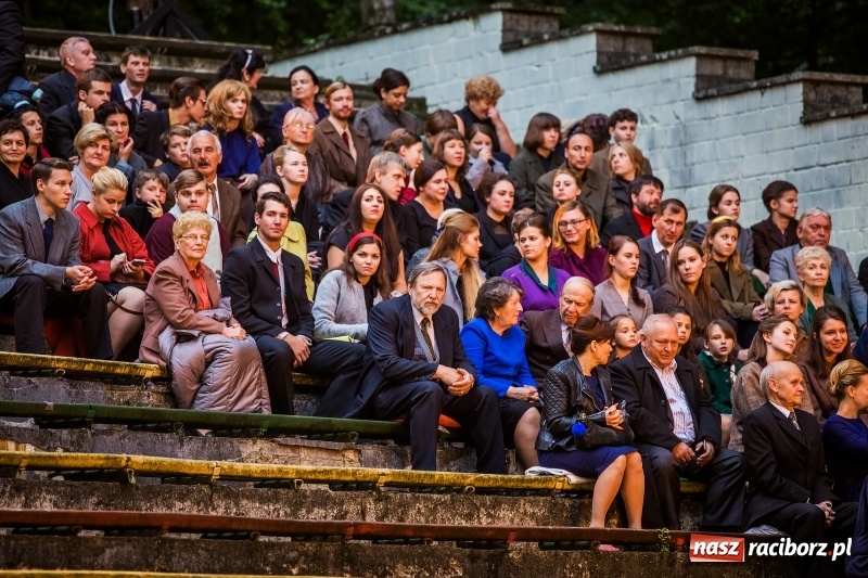 Zdjęcie w galerii na portalu naszraciborz.pl: Zimna Wojna - głośny film Pawła Pawlikowskiego kręcono także w naszym powiecie z udziałem raciborzan wiadomości z regionu