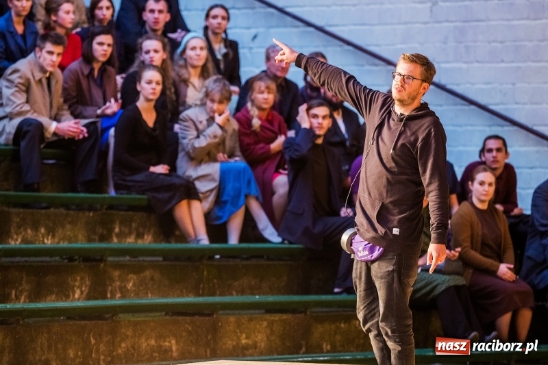 Zdjęcie w galerii na portalu naszraciborz.pl: Zimna Wojna - głośny film Pawła Pawlikowskiego kręcono także w naszym powiecie z udziałem raciborzan wiadomości z regionu