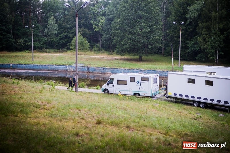 Zdjęcie w galerii na portalu naszraciborz.pl: Zimna Wojna - głośny film Pawła Pawlikowskiego kręcono także w naszym powiecie z udziałem raciborzan wiadomości z regionu