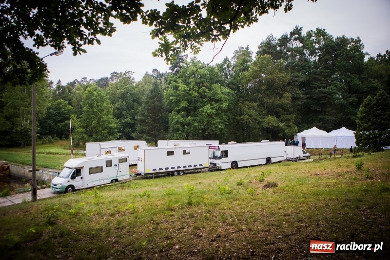 Zdjęcie w galerii na portalu naszraciborz.pl: Zimna Wojna - głośny film Pawła Pawlikowskiego kręcono także w naszym powiecie z udziałem raciborzan wiadomości z regionu