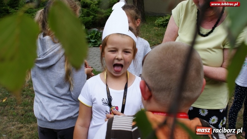 Zdjęcie w galerii na portalu naszraciborz.pl: Smerfy odwiedziły raciborską bibliotekę. Gargamela i Klakiera nie zaproszono wiadomości z regionu