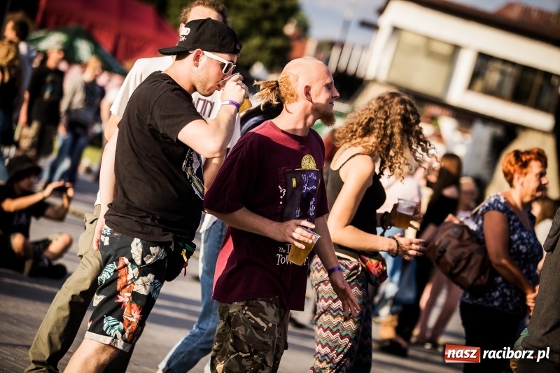 Zdjęcie w galerii na portalu naszraciborz.pl: Wystartowała 14. edycja Najcieplejszego Miejsca na Ziemi wiadomości z regionu