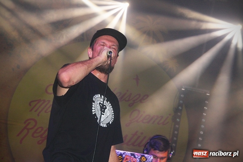 Zdjęcie w galerii na portalu naszraciborz.pl: Wystartowała 14. edycja Najcieplejszego Miejsca na Ziemi wiadomości z regionu