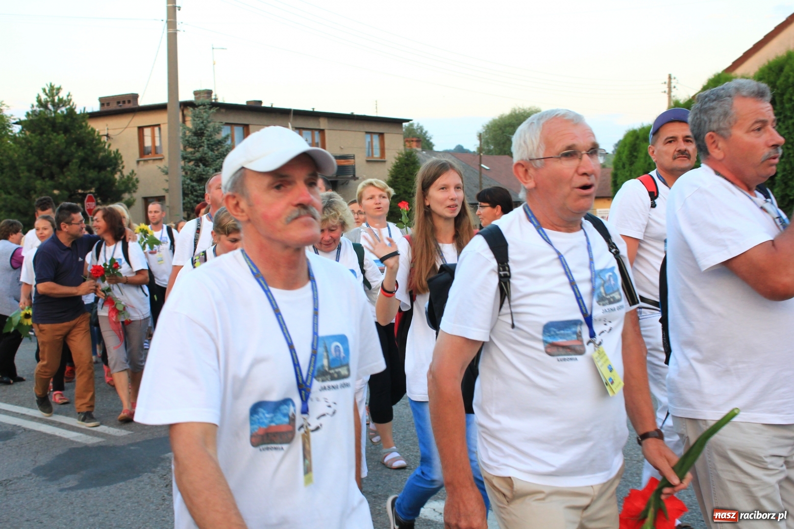 Zdjęcie w galerii na portalu naszraciborz.pl: Lubomscy pielgrzymi wrócili już do domów wiadomości z regionu