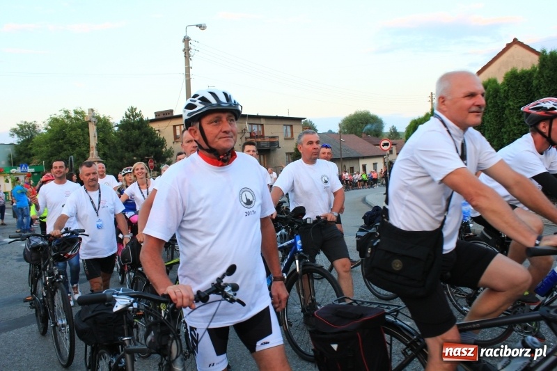 Zdjęcie w galerii na portalu naszraciborz.pl: Lubomscy pielgrzymi wrócili już do domów wiadomości z regionu