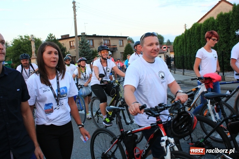 Zdjęcie w galerii na portalu naszraciborz.pl: Lubomscy pielgrzymi wrócili już do domów wiadomości z regionu
