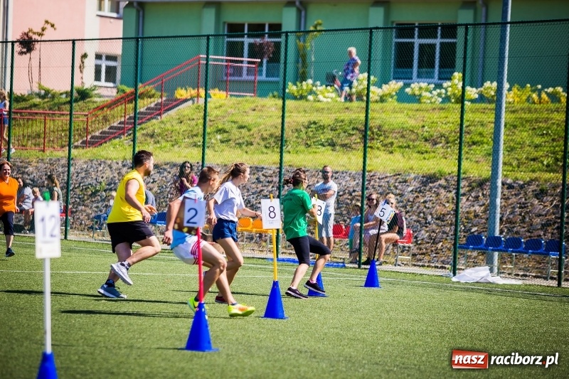 Zdjęcie w galerii na portalu naszraciborz.pl: Bojanów zwycięzcą polsko-czeskiego turnieju sołectw w Krzanowicach wiadomości z regionu