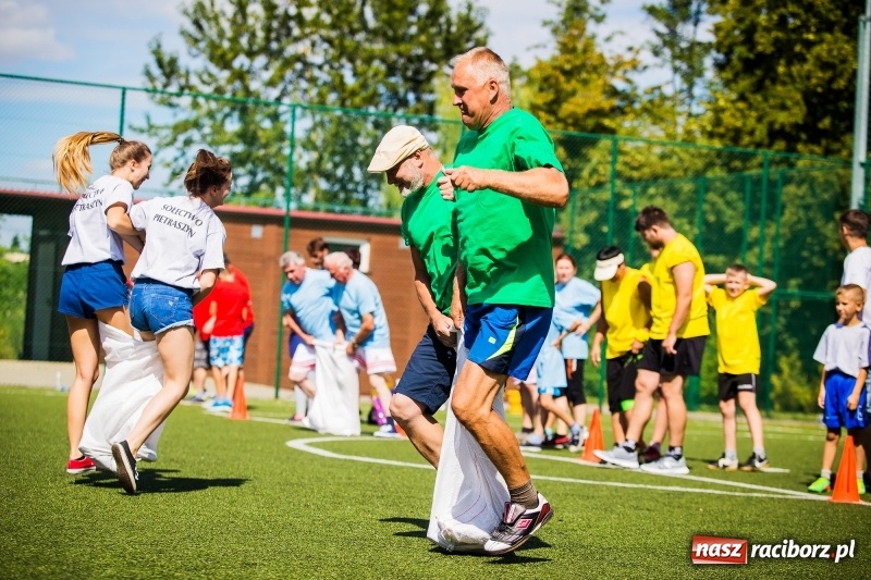 Zdjęcie w galerii na portalu naszraciborz.pl: Bojanów zwycięzcą polsko-czeskiego turnieju sołectw w Krzanowicach wiadomości z regionu