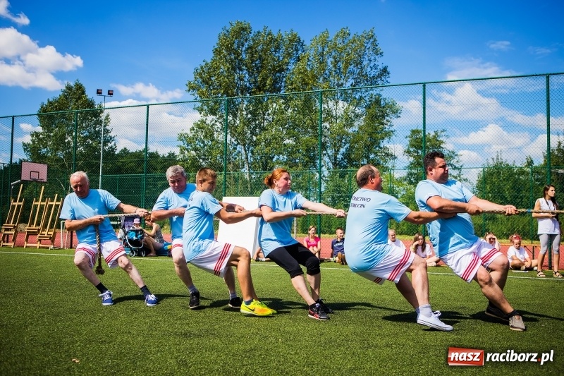 Zdjęcie w galerii na portalu naszraciborz.pl: Bojanów zwycięzcą polsko-czeskiego turnieju sołectw w Krzanowicach wiadomości z regionu