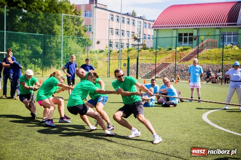Zdjęcie w galerii na portalu naszraciborz.pl: Bojanów zwycięzcą polsko-czeskiego turnieju sołectw w Krzanowicach wiadomości z regionu
