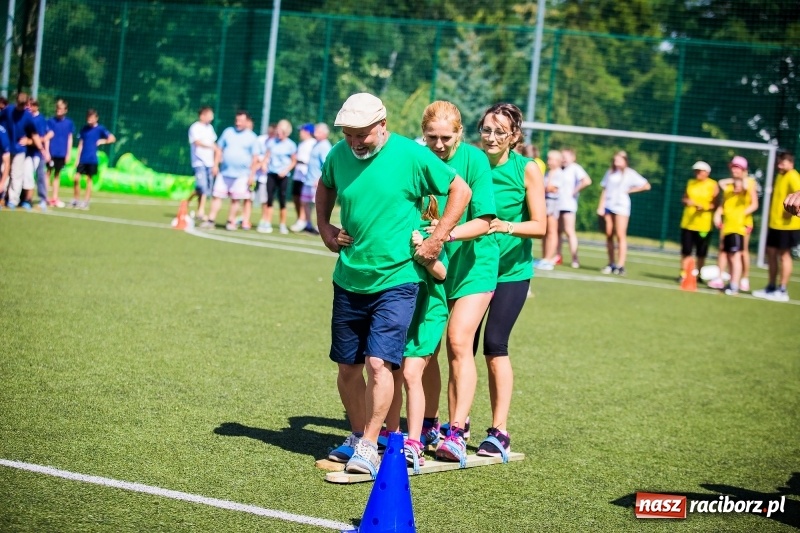 Zdjęcie w galerii na portalu naszraciborz.pl: Bojanów zwycięzcą polsko-czeskiego turnieju sołectw w Krzanowicach wiadomości z regionu