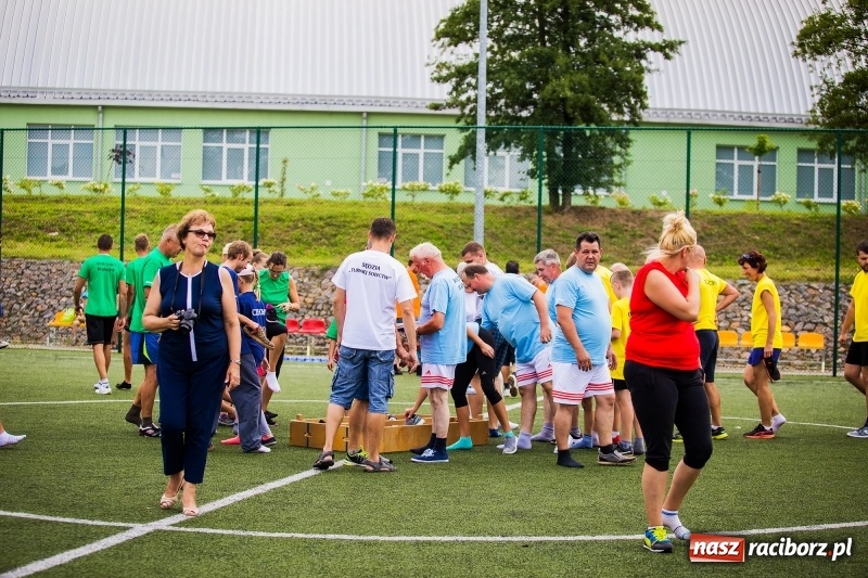 Zdjęcie w galerii na portalu naszraciborz.pl: Bojanów zwycięzcą polsko-czeskiego turnieju sołectw w Krzanowicach wiadomości z regionu