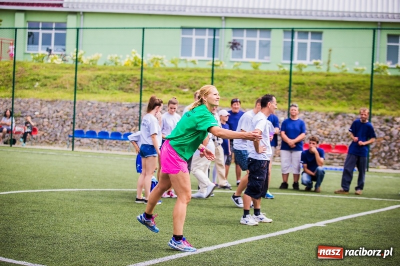 Zdjęcie w galerii na portalu naszraciborz.pl: Bojanów zwycięzcą polsko-czeskiego turnieju sołectw w Krzanowicach wiadomości z regionu