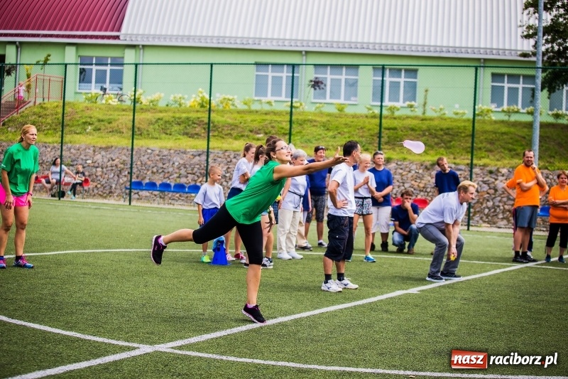 Zdjęcie w galerii na portalu naszraciborz.pl: Bojanów zwycięzcą polsko-czeskiego turnieju sołectw w Krzanowicach wiadomości z regionu