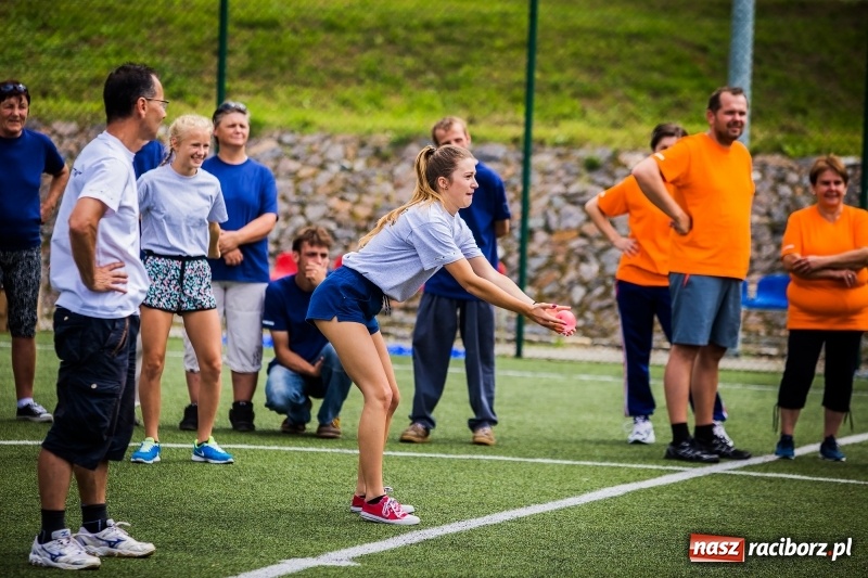 Zdjęcie w galerii na portalu naszraciborz.pl: Bojanów zwycięzcą polsko-czeskiego turnieju sołectw w Krzanowicach wiadomości z regionu