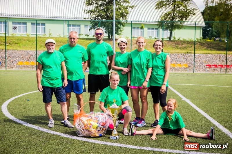 Zdjęcie w galerii na portalu naszraciborz.pl: Bojanów zwycięzcą polsko-czeskiego turnieju sołectw w Krzanowicach wiadomości z regionu