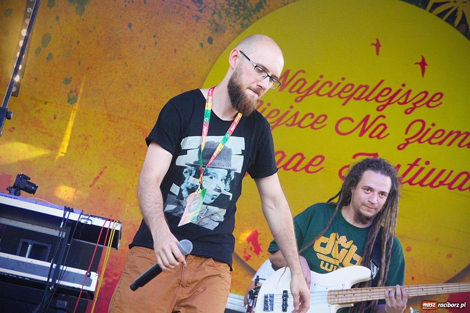 Zdjęcie w galerii na portalu naszraciborz.pl: Najcieplejsze Miejsce na Ziemi. Muzyka reggae na dwa dni zawładnęła Wodzisławiem. FOTORELACJA  wiadomości z regionu