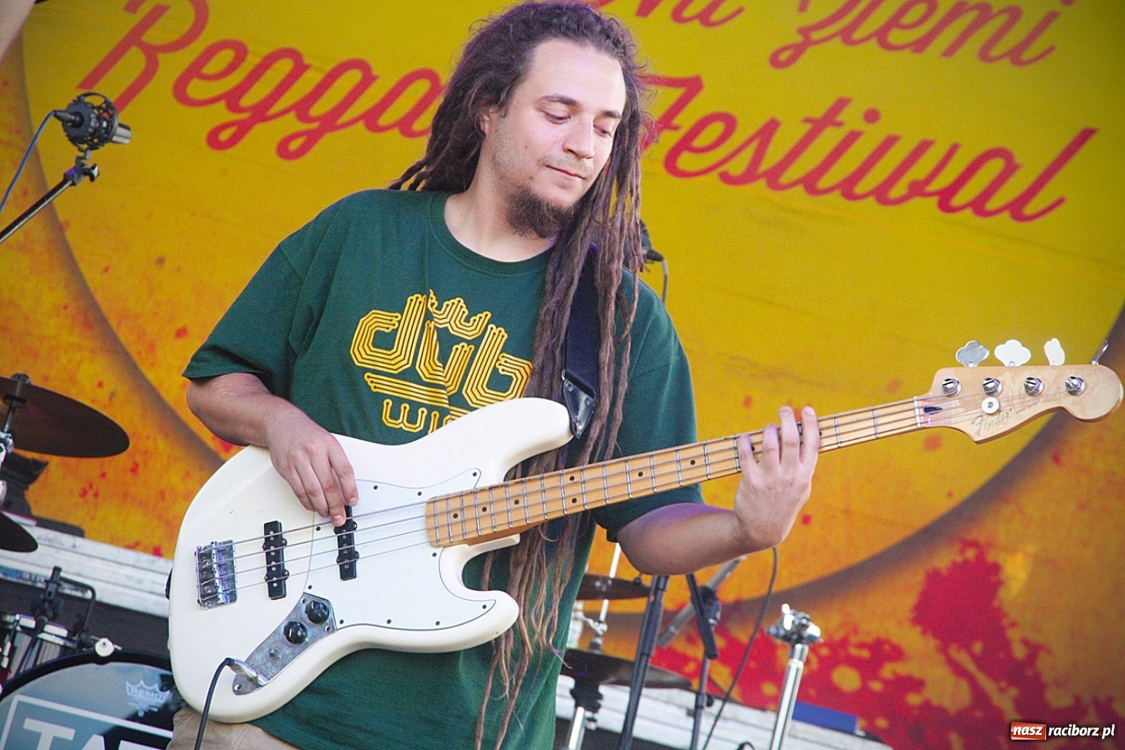 Zdjęcie w galerii na portalu naszraciborz.pl: Najcieplejsze Miejsce na Ziemi. Muzyka reggae na dwa dni zawładnęła Wodzisławiem. FOTORELACJA  wiadomości z regionu