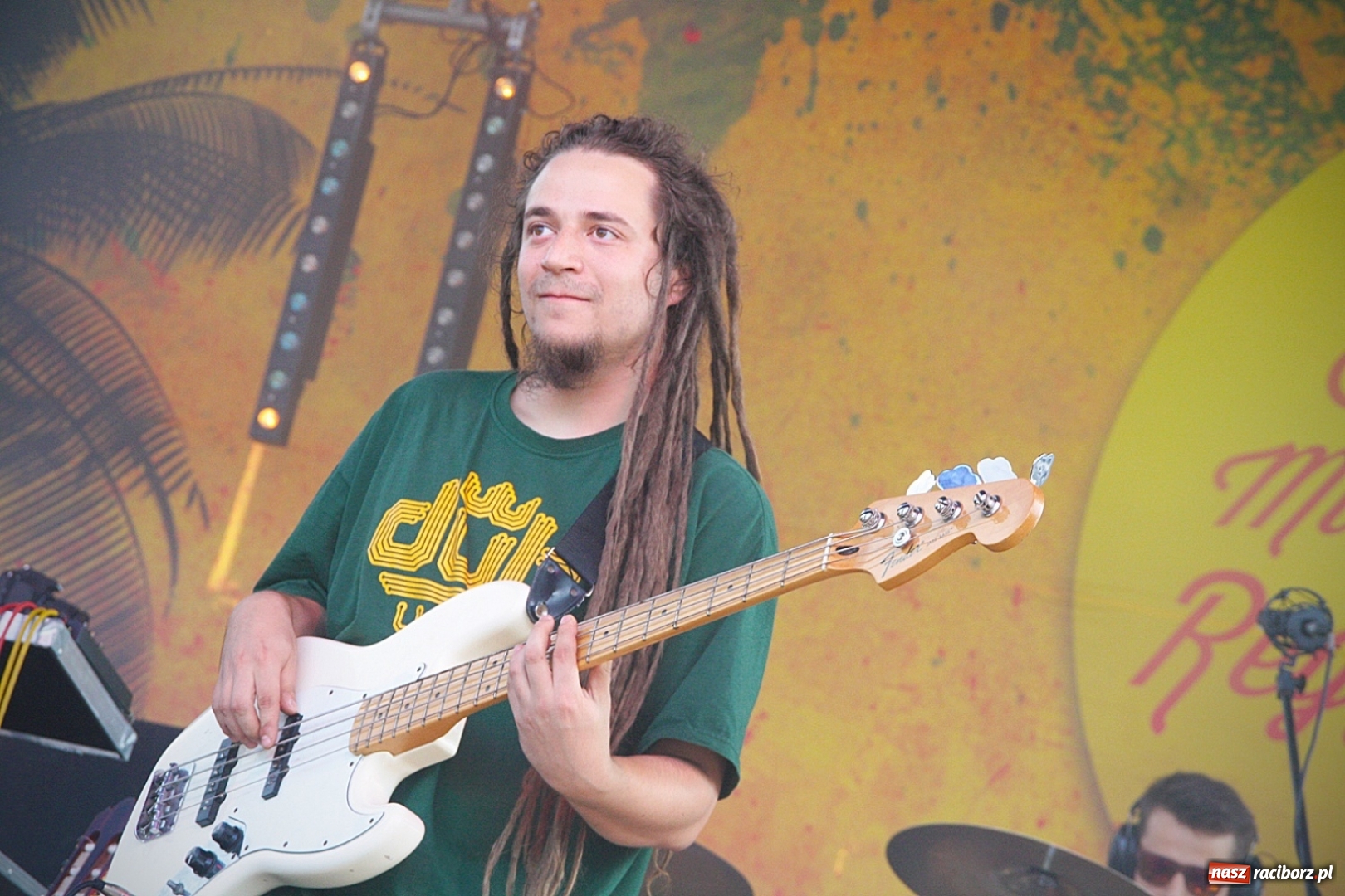 Zdjęcie w galerii na portalu naszraciborz.pl: Najcieplejsze Miejsce na Ziemi. Muzyka reggae na dwa dni zawładnęła Wodzisławiem. FOTORELACJA  wiadomości z regionu