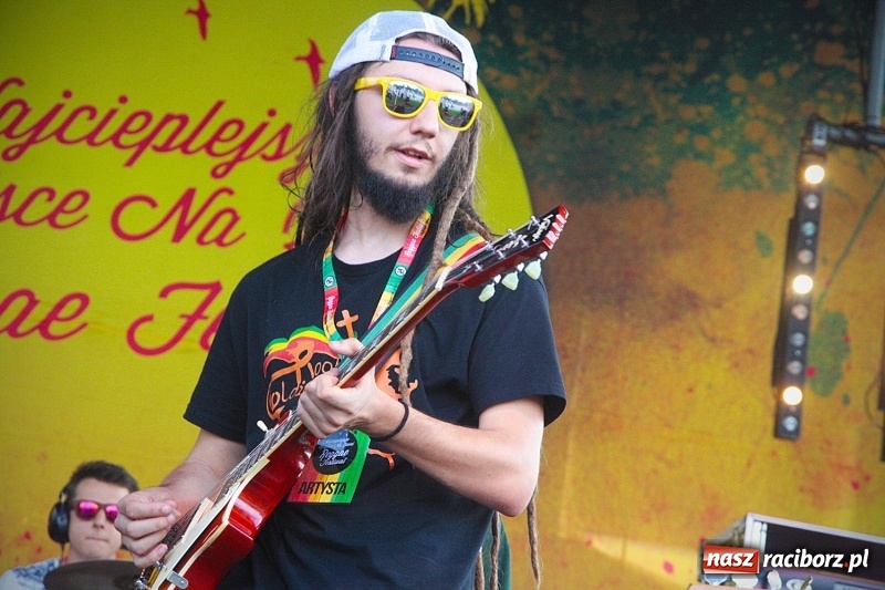 Zdjęcie w galerii na portalu naszraciborz.pl: Najcieplejsze Miejsce na Ziemi. Muzyka reggae na dwa dni zawładnęła Wodzisławiem. FOTORELACJA  wiadomości z regionu