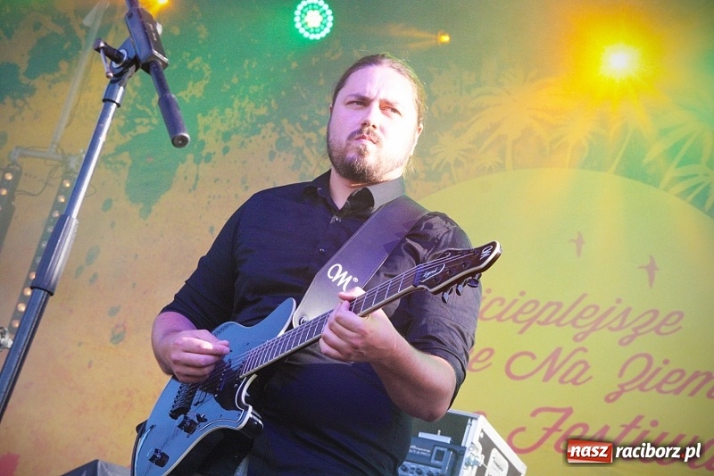 Zdjęcie w galerii na portalu naszraciborz.pl: Najcieplejsze Miejsce na Ziemi. Muzyka reggae na dwa dni zawładnęła Wodzisławiem. FOTORELACJA  wiadomości z regionu