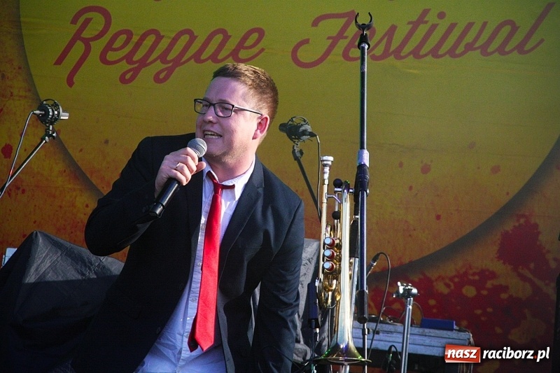 Zdjęcie w galerii na portalu naszraciborz.pl: Najcieplejsze Miejsce na Ziemi. Muzyka reggae na dwa dni zawładnęła Wodzisławiem. FOTORELACJA  wiadomości z regionu